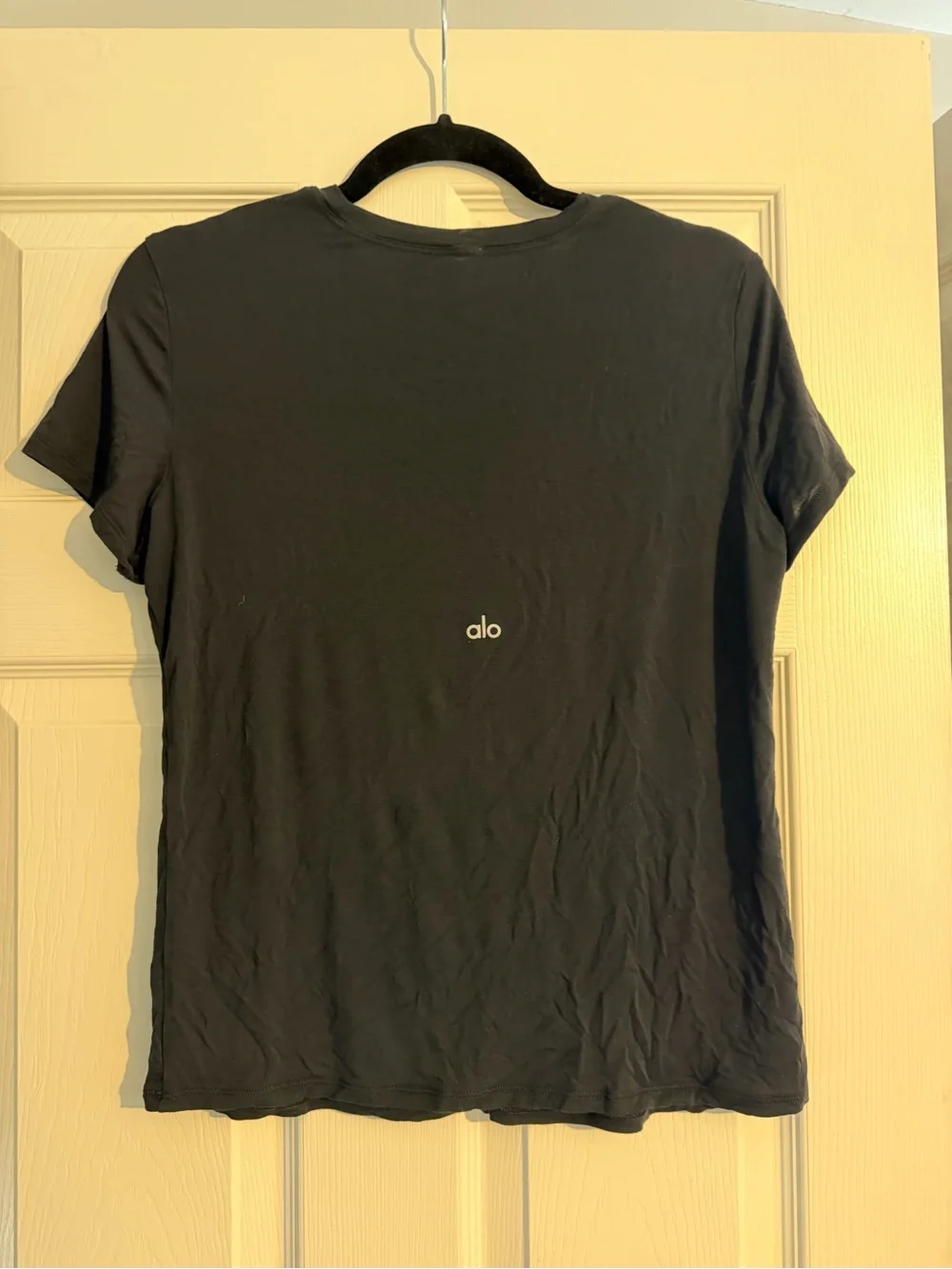 Alo All Day Short Sleeve - Size M